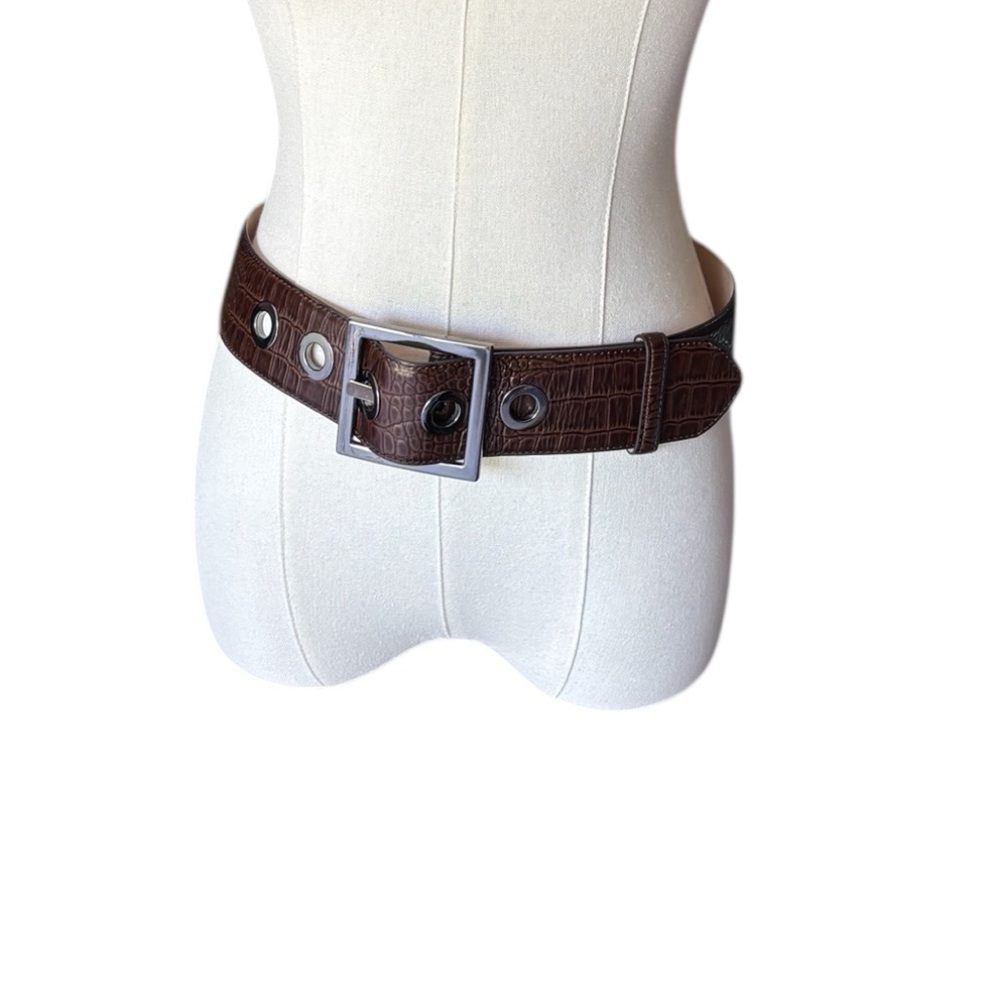 Worth New York Genuine Leather embossed croc brown large square buckle | Small